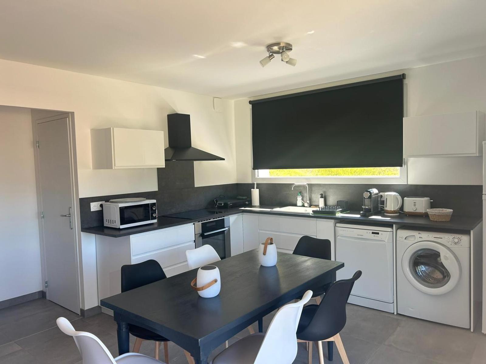 Les Claux Des Oliviers Holiday home